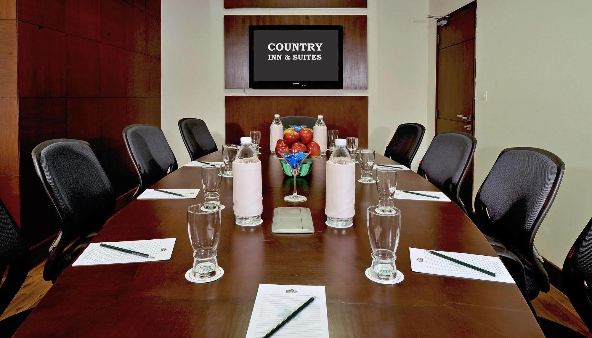 Country Inn & Suites By Radisson, Gurugram Sector 12 Gurgaon İş olanakları fotoğraf