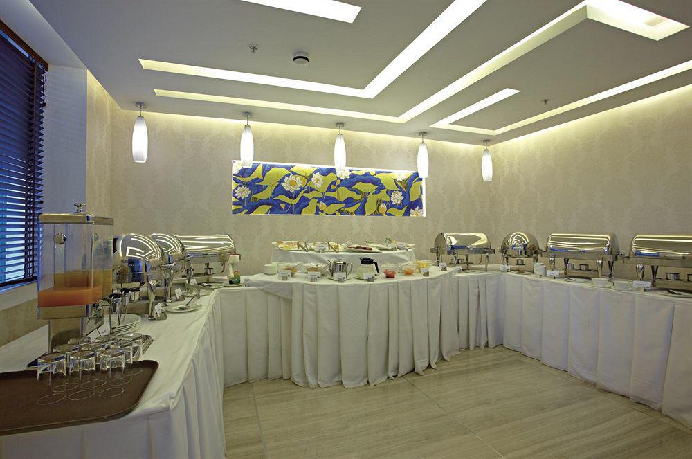 Country Inn & Suites By Radisson, Gurugram Sector 12 Gurgaon Dış mekan fotoğraf